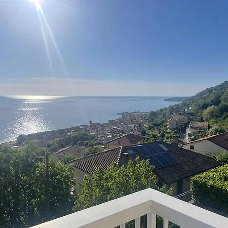 Bed & Breakfast Sea Life 4*